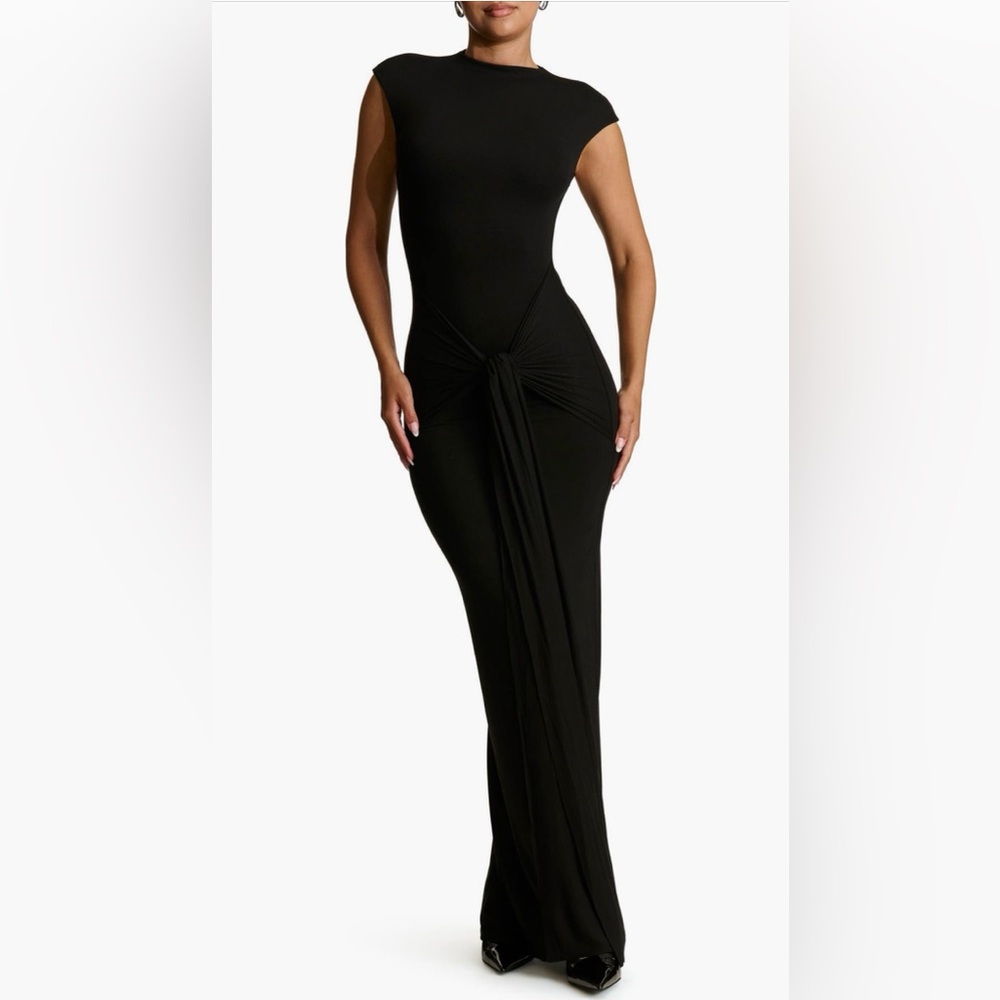 Naked Wardrobe Smooth Tie Front Maxi Dress - Size XS (Black)
